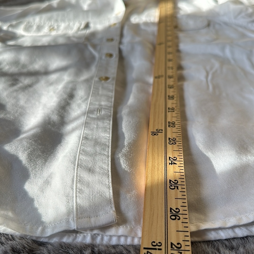 Lucky Brand White Classic Button-up Size M - Picture 10 of 15